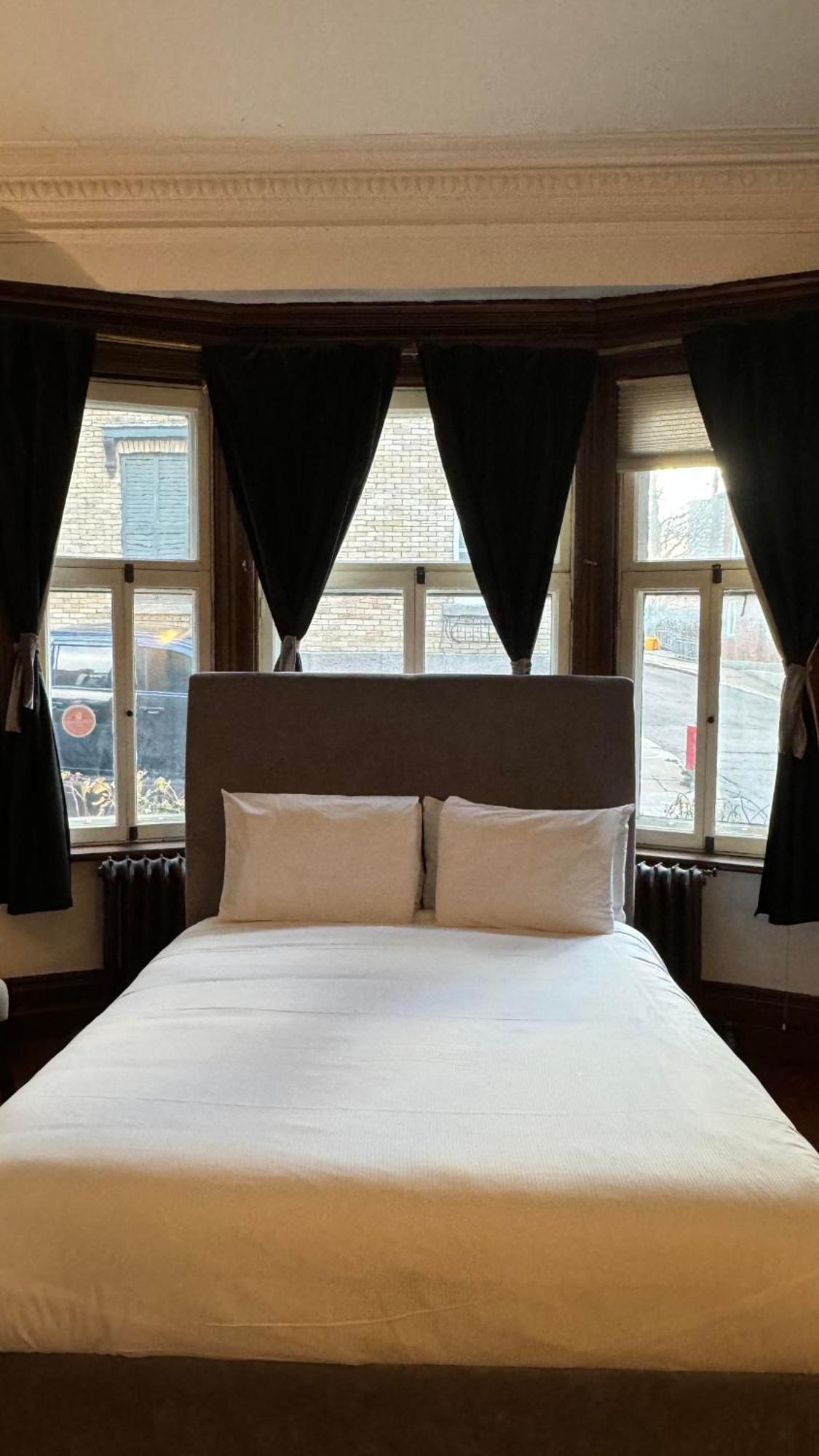 E-Hotel Des Grisons Québec Buitenkant foto