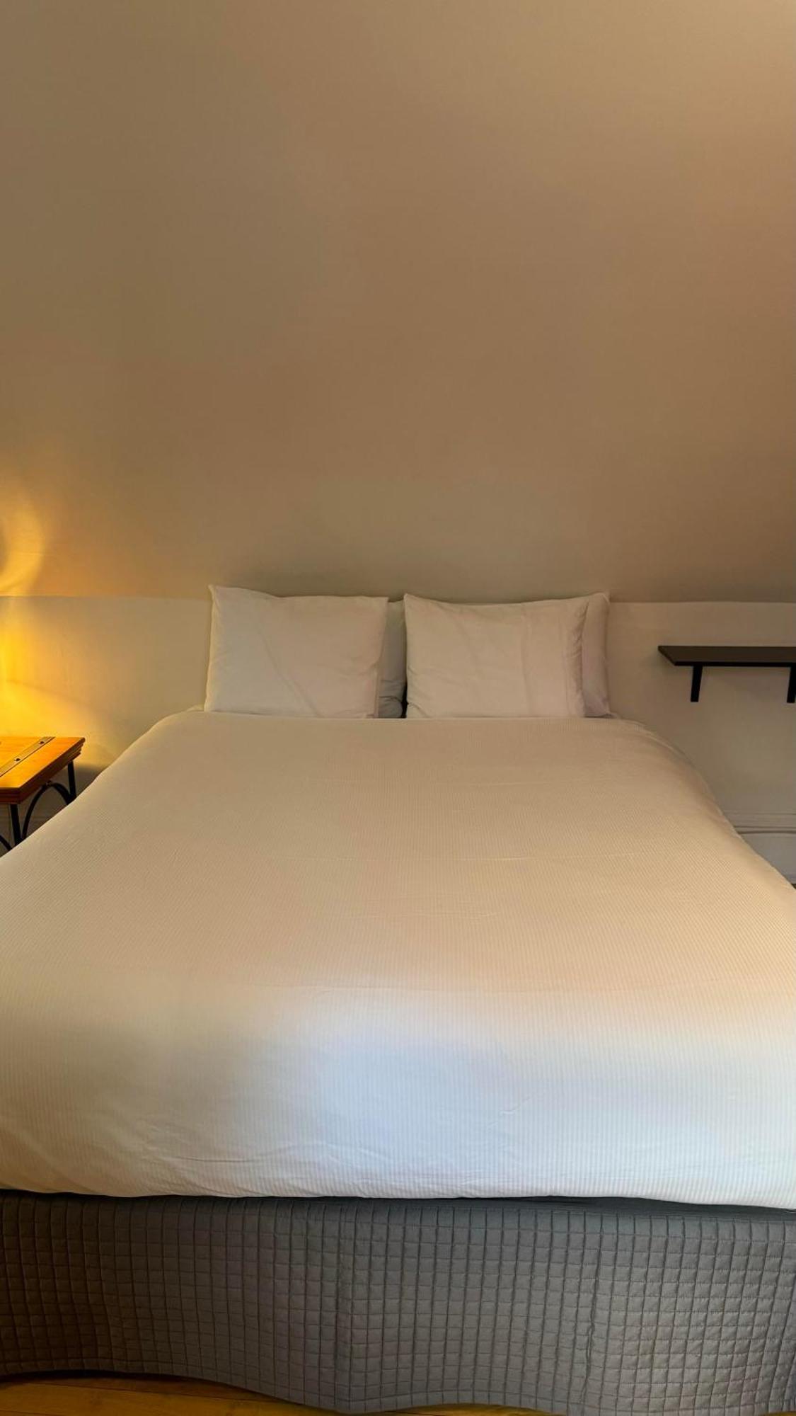 E-Hotel Des Grisons Québec Buitenkant foto
